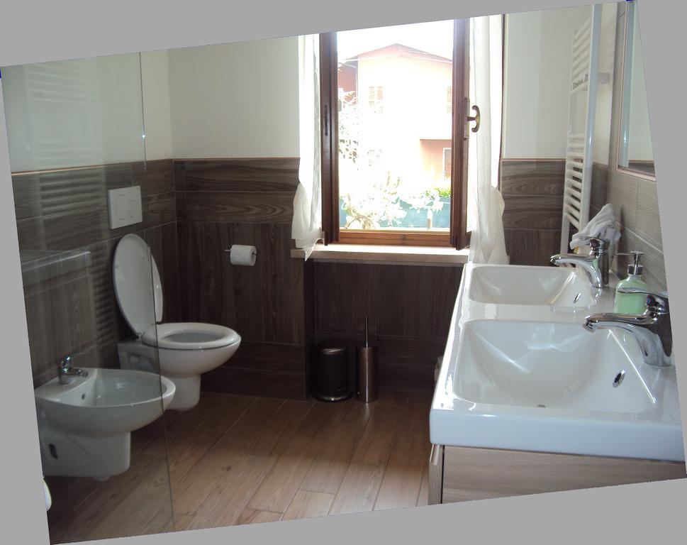 لاتيزي B&B Rosa Del Garda المظهر الخارجي الصورة